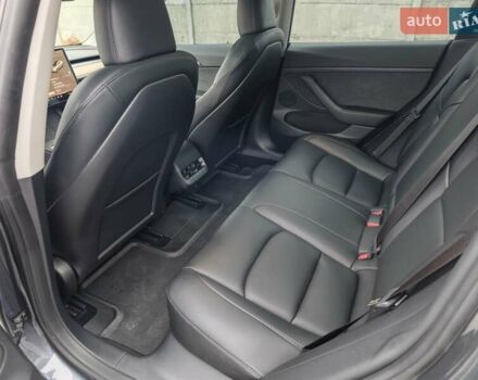 Червоний Тесла Модель 3, об'ємом двигуна 0 л та пробігом 59 тис. км за 20700 $, фото 18 на Automoto.ua