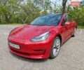 Красный Тесла Модель 3, объемом двигателя 0 л и пробегом 142 тыс. км за 18900 $, фото 1 на Automoto.ua