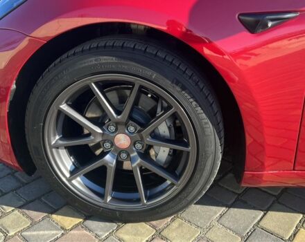 Красный Тесла Модель 3, объемом двигателя 0 л и пробегом 35 тыс. км за 22000 $, фото 20 на Automoto.ua