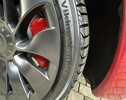 Красный Тесла Модель 3, объемом двигателя 0 л и пробегом 29 тыс. км за 23000 $, фото 15 на Automoto.ua