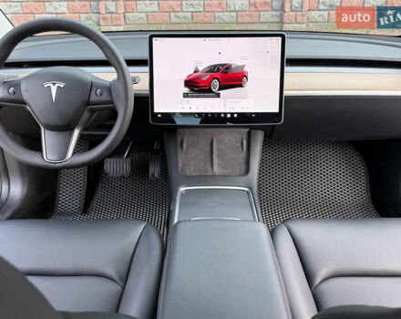 Красный Тесла Модель 3, объемом двигателя 0 л и пробегом 172 тыс. км за 17000 $, фото 12 на Automoto.ua