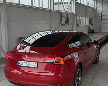 Красный Тесла Модель 3, объемом двигателя 0 л и пробегом 96 тыс. км за 18900 $, фото 5 на Automoto.ua