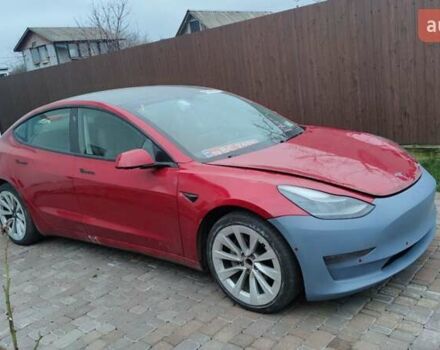 Красный Тесла Модель 3, объемом двигателя 0 л и пробегом 105 тыс. км за 15900 $, фото 1 на Automoto.ua