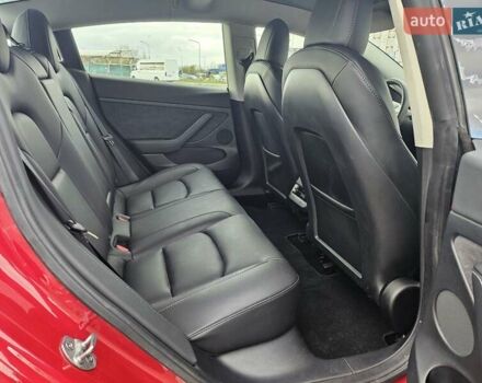 Червоний Тесла Модель 3, об'ємом двигуна 0 л та пробігом 1 тис. км за 19900 $, фото 13 на Automoto.ua