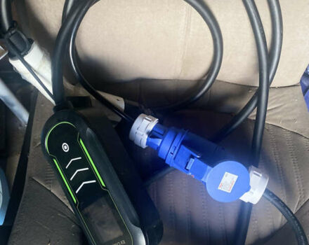 Червоний Тесла Модель 3, об'ємом двигуна 0 л та пробігом 50 тис. км за 22500 $, фото 7 на Automoto.ua