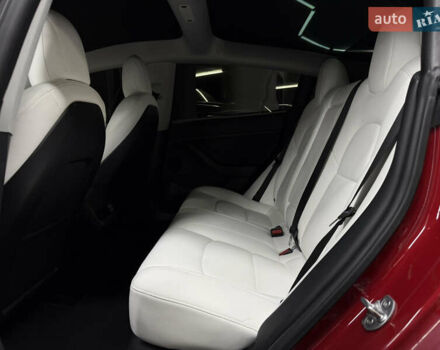 Червоний Тесла Модель 3, об'ємом двигуна 0 л та пробігом 43 тис. км за 22900 $, фото 22 на Automoto.ua