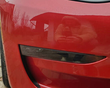 Красный Тесла Модель 3, объемом двигателя 0 л и пробегом 30 тыс. км за 22000 $, фото 7 на Automoto.ua