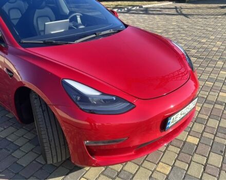 Красный Тесла Модель 3, объемом двигателя 0 л и пробегом 35 тыс. км за 22000 $, фото 5 на Automoto.ua