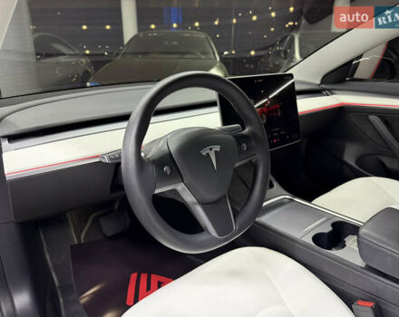 Червоний Тесла Модель 3, об'ємом двигуна 0 л та пробігом 43 тис. км за 22900 $, фото 18 на Automoto.ua
