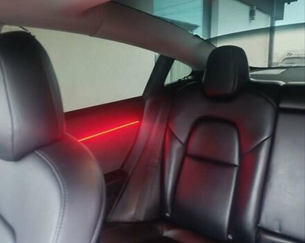 Червоний Тесла Модель 3, об'ємом двигуна 0 л та пробігом 156 тис. км за 19300 $, фото 58 на Automoto.ua