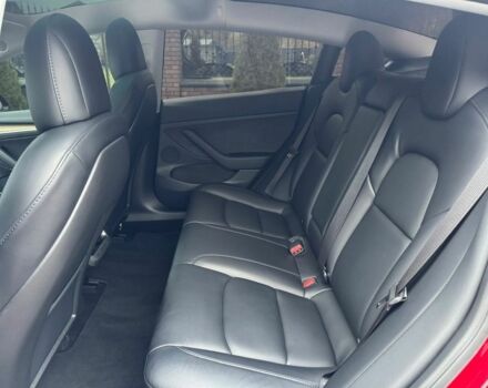 Червоний Тесла Модель 3, об'ємом двигуна 0 л та пробігом 65 тис. км за 21500 $, фото 13 на Automoto.ua