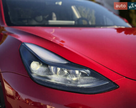 Красный Тесла Модель 3, объемом двигателя 0 л и пробегом 45 тыс. км за 19999 $, фото 15 на Automoto.ua