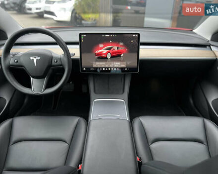 Красный Тесла Модель 3, объемом двигателя 0 л и пробегом 11 тыс. км за 25900 $, фото 8 на Automoto.ua