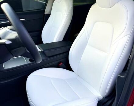 Красный Тесла Модель 3, объемом двигателя 0 л и пробегом 35 тыс. км за 23999 $, фото 15 на Automoto.ua