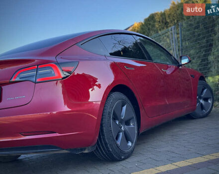 Красный Тесла Модель 3, объемом двигателя 0 л и пробегом 45 тыс. км за 19999 $, фото 22 на Automoto.ua