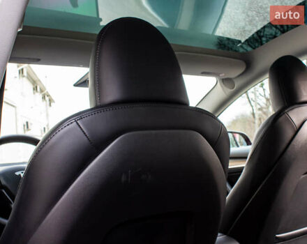 Червоний Тесла Модель 3, об'ємом двигуна 0 л та пробігом 38 тис. км за 23700 $, фото 28 на Automoto.ua