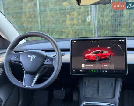 Красный Тесла Модель 3, объемом двигателя 0 л и пробегом 45 тыс. км за 19999 $, фото 32 на Automoto.ua