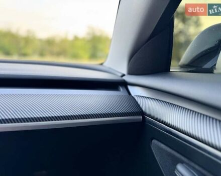 Красный Тесла Модель 3, объемом двигателя 0 л и пробегом 35 тыс. км за 23999 $, фото 24 на Automoto.ua