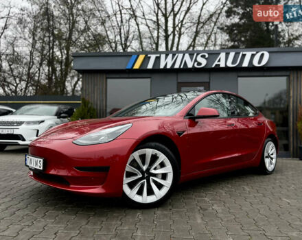 Красный Тесла Модель 3, объемом двигателя 0 л и пробегом 11 тыс. км за 25900 $, фото 11 на Automoto.ua