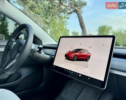 Красный Тесла Модель 3, объемом двигателя 0 л и пробегом 42 тыс. км за 21500 $, фото 32 на Automoto.ua