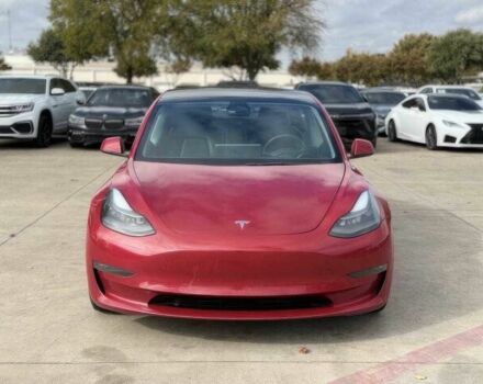 Червоний Тесла Модель 3, об'ємом двигуна 0 л та пробігом 22 тис. км за 18500 $, фото 1 на Automoto.ua