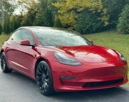 Красный Тесла Модель 3, объемом двигателя 0 л и пробегом 23 тыс. км за 10000 $, фото 2 на Automoto.ua