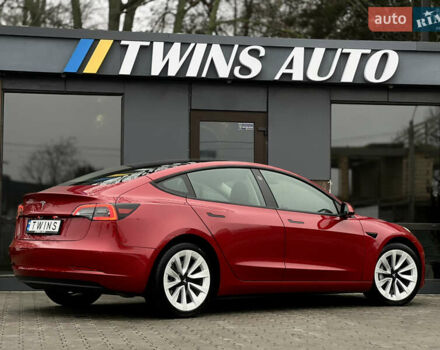 Красный Тесла Модель 3, объемом двигателя 0 л и пробегом 11 тыс. км за 25900 $, фото 19 на Automoto.ua