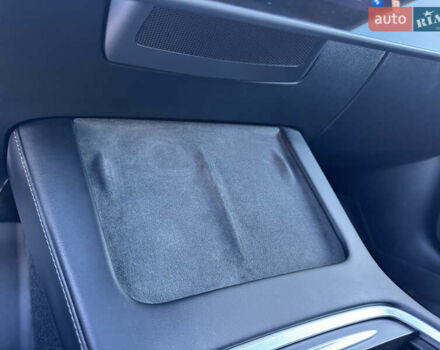 Красный Тесла Модель 3, объемом двигателя 0 л и пробегом 45 тыс. км за 19999 $, фото 57 на Automoto.ua