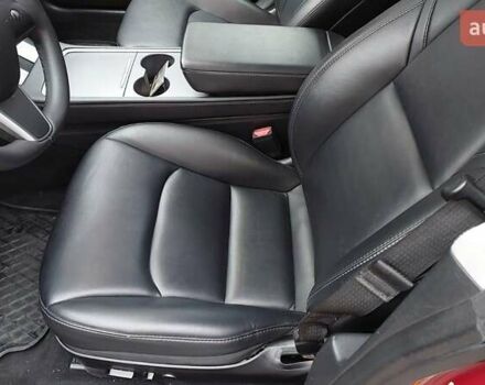 Червоний Тесла Модель 3, об'ємом двигуна 0 л та пробігом 247 тис. км за 16500 $, фото 12 на Automoto.ua