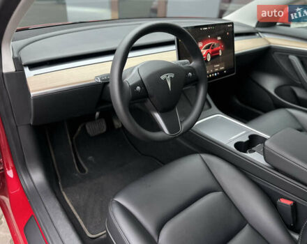 Красный Тесла Модель 3, объемом двигателя 0 л и пробегом 11 тыс. км за 25900 $, фото 24 на Automoto.ua