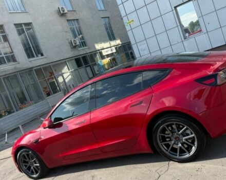 Красный Тесла Модель 3, объемом двигателя 0 л и пробегом 41 тыс. км за 18500 $, фото 2 на Automoto.ua