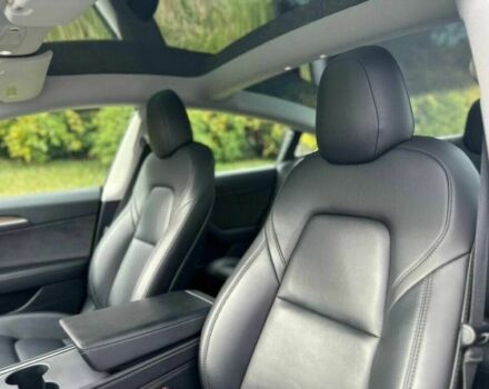 Красный Тесла Модель 3, объемом двигателя 0 л и пробегом 23 тыс. км за 10000 $, фото 7 на Automoto.ua