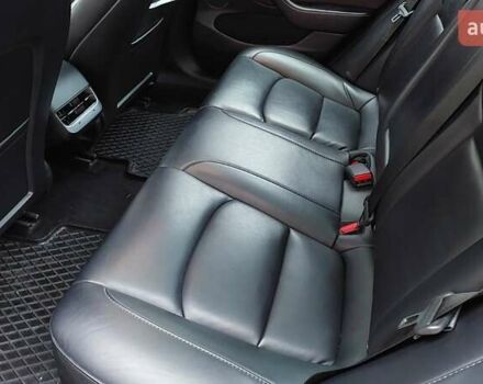 Червоний Тесла Модель 3, об'ємом двигуна 0 л та пробігом 247 тис. км за 16500 $, фото 17 на Automoto.ua