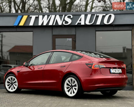 Красный Тесла Модель 3, объемом двигателя 0 л и пробегом 11 тыс. км за 25900 $, фото 23 на Automoto.ua