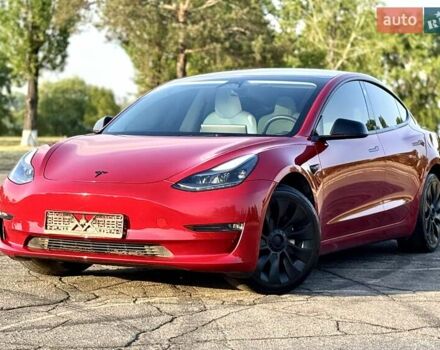 Красный Тесла Модель 3, объемом двигателя 0 л и пробегом 35 тыс. км за 23999 $, фото 5 на Automoto.ua