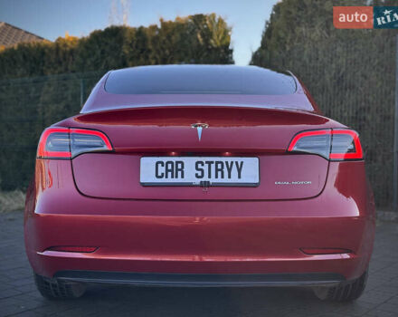 Красный Тесла Модель 3, объемом двигателя 0 л и пробегом 45 тыс. км за 19999 $, фото 7 на Automoto.ua