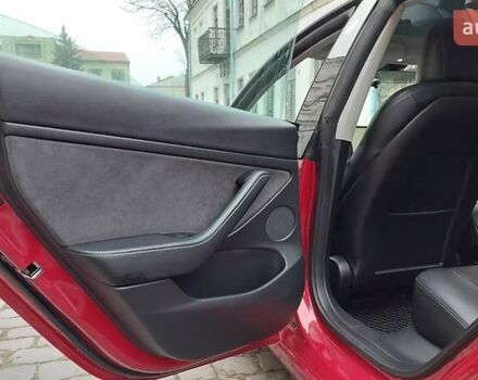 Червоний Тесла Модель 3, об'ємом двигуна 0 л та пробігом 247 тис. км за 16500 $, фото 13 на Automoto.ua