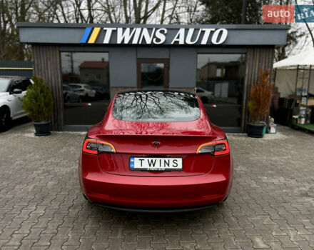 Красный Тесла Модель 3, объемом двигателя 0 л и пробегом 11 тыс. км за 25900 $, фото 20 на Automoto.ua