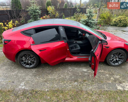 Красный Тесла Модель 3, объемом двигателя 0 л и пробегом 45 тыс. км за 22800 $, фото 6 на Automoto.ua