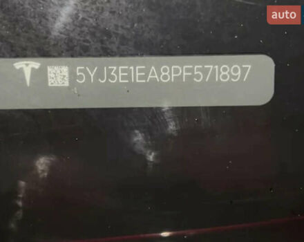 Красный Тесла Модель 3, объемом двигателя 0 л и пробегом 45 тыс. км за 20500 $, фото 29 на Automoto.ua