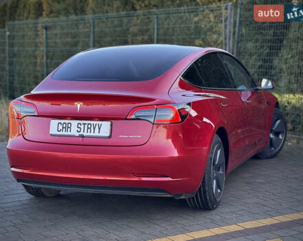 Красный Тесла Модель 3, объемом двигателя 0 л и пробегом 45 тыс. км за 19999 $, фото 9 на Automoto.ua