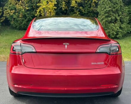 Красный Тесла Модель 3, объемом двигателя 0 л и пробегом 18 тыс. км за 11800 $, фото 5 на Automoto.ua