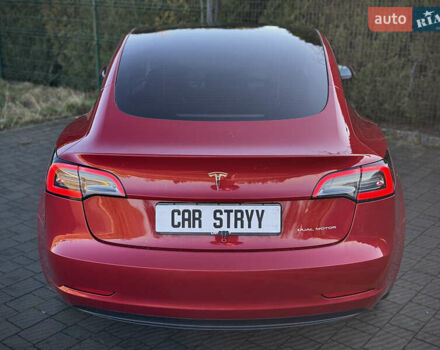 Красный Тесла Модель 3, объемом двигателя 0 л и пробегом 45 тыс. км за 19999 $, фото 23 на Automoto.ua