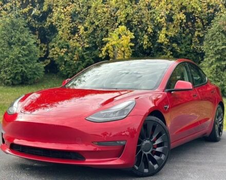Красный Тесла Модель 3, объемом двигателя 0 л и пробегом 13 тыс. км за 9900 $, фото 2 на Automoto.ua