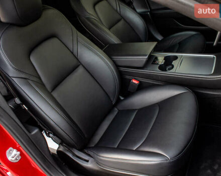 Червоний Тесла Модель 3, об'ємом двигуна 0 л та пробігом 38 тис. км за 22700 $, фото 37 на Automoto.ua