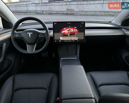 Тесла Модель 3 2023 у Києві на Automoto.ua Червоний Тесла Модель 3, об'ємом двигуна 0 л та пробігом 20 тис. км за 19999 $, фото 28 на Automoto.ua