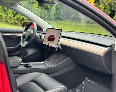 Красный Тесла Модель 3, объемом двигателя 0 л и пробегом 13 тыс. км за 9900 $, фото 8 на Automoto.ua