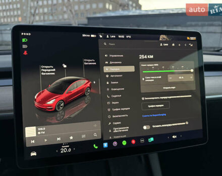 Тесла Модель 3 2023 у Києві на Automoto.ua Червоний Тесла Модель 3, об'ємом двигуна 0 л та пробігом 20 тис. км за 19999 $, фото 35 на Automoto.ua