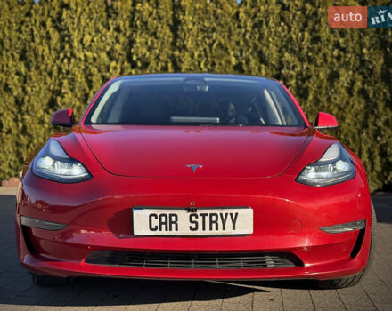 Красный Тесла Модель 3, объемом двигателя 0 л и пробегом 45 тыс. км за 19999 $, фото 16 на Automoto.ua