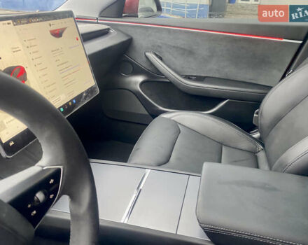 Червоний Тесла Модель 3, об'ємом двигуна 0 л та пробігом 12 тис. км за 31000 $, фото 8 на Automoto.ua